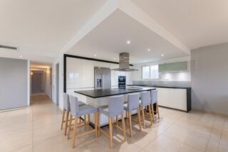  Maison à louer 5 pièces 166 m²