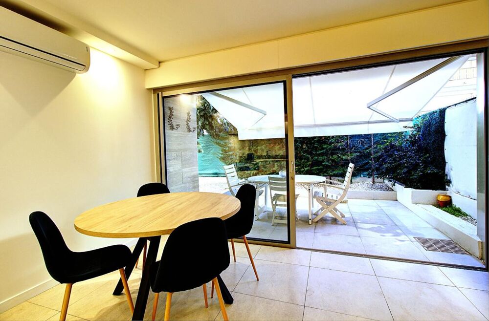 Cannes Palm Beach - Appartement-Villa 2 pièces rénové en rez-de-jardin