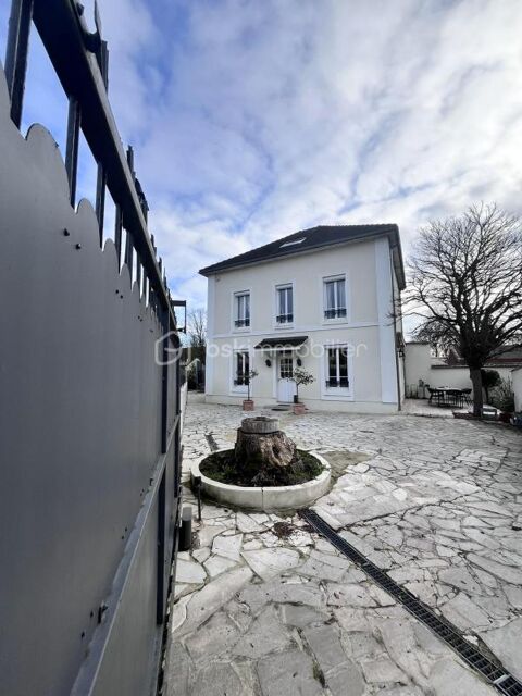   Maison de Maître et familial de 200m² Propriété/château - 7 pièce(s) - 200 m²