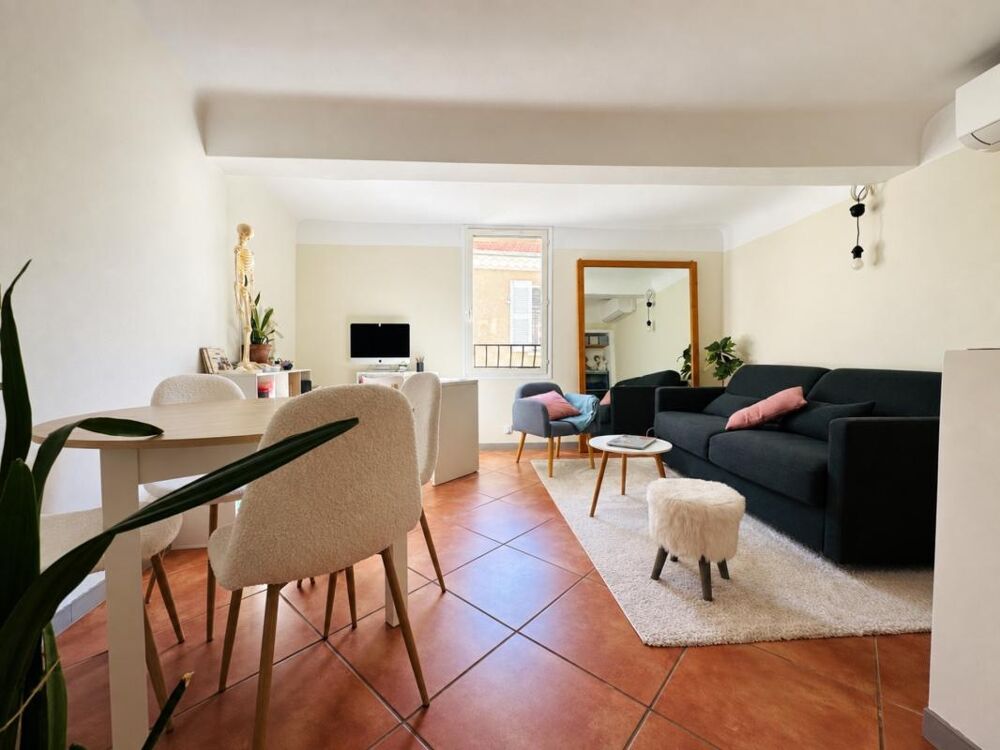 Acheter maison de village avec terrasse tropézienne à Valensole (04210)  3 pièces