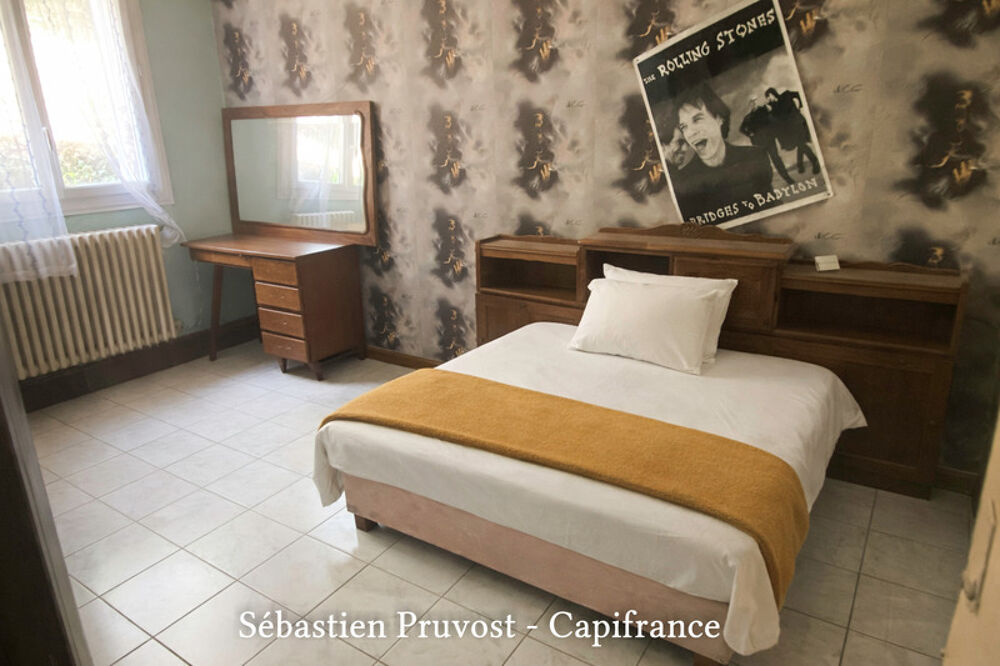 Vente Maison Dordogne (24) Agonac, A vendre Maison 105m2 habitables à rénover à vendre 5 pièces, 4 chambres, terrain 2752m2, garages Agonac