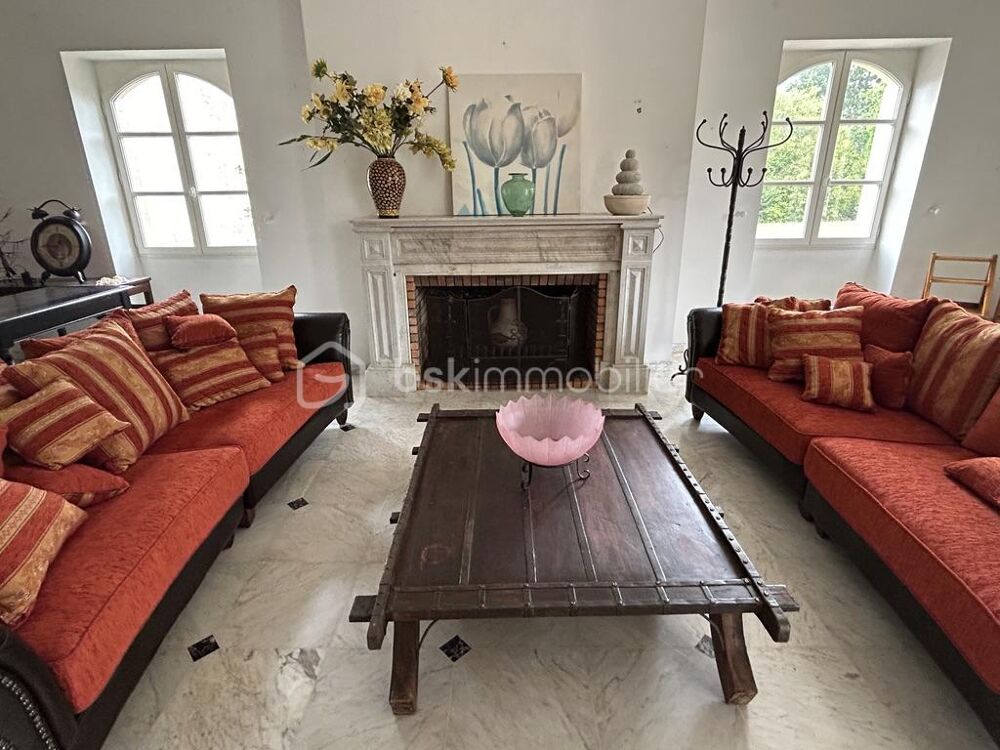 � vendre  Propri�t�/ch�teau Agen (47000)