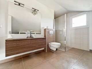  Maison � vendre 7 pi�ces 234 m�