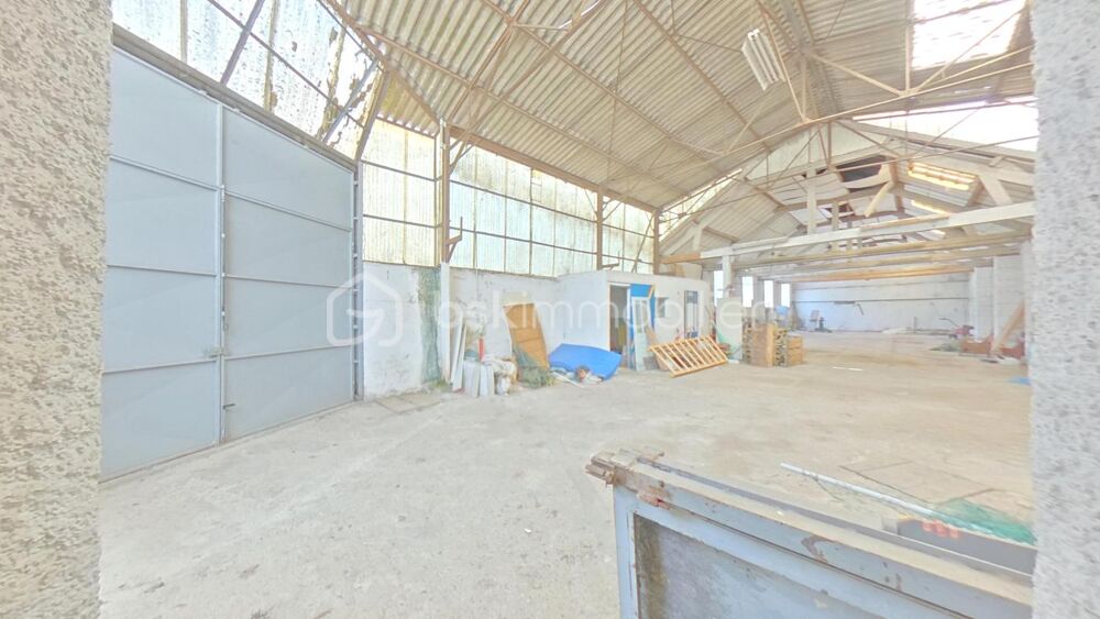Vente Parking/Garage Hangar de 770 m² Bray sur seine