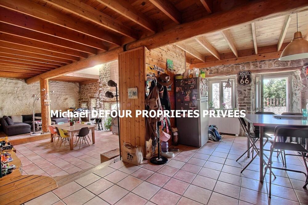 Bas-en-Basset 43210 Maison en pierre 177 m² 5 chambres