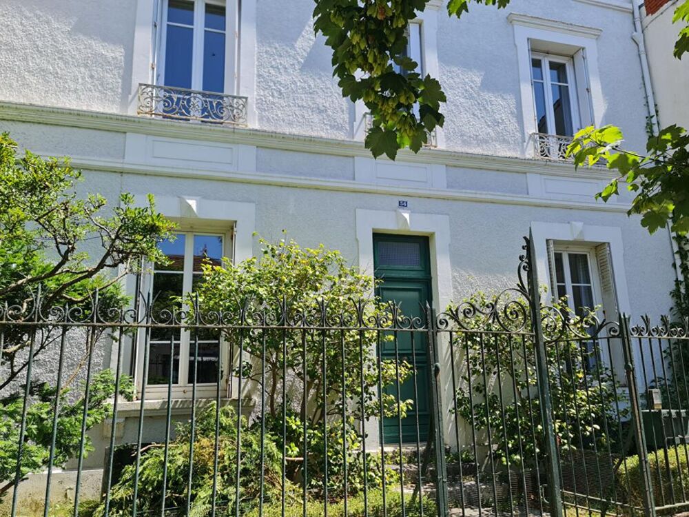 Vente Maison LA ROCHELLE quartier LA GENETTE  MAISON BOURGEOISE 265 m² avec JARDIN La rochelle