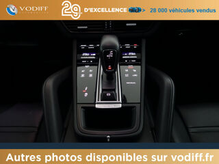 Cayenne E-HYBRID 462 CV TIPTRONIC S 2022 occasion 67960 Entzheim