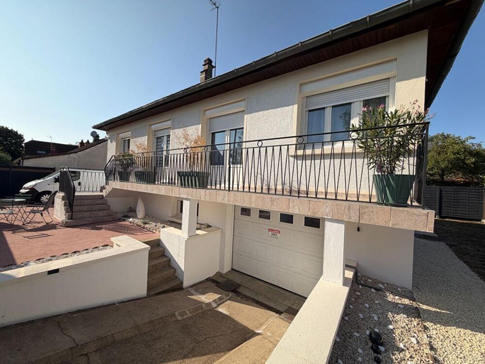Maison sur sous sol rénovée à Nevers