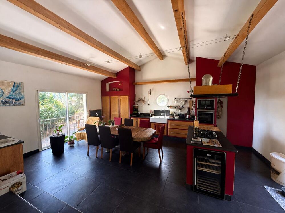 Vente Maison Maison T5 avec studio de type 2  et double garage Istres