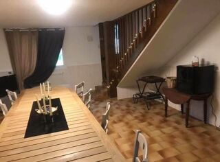  Maison à vendre 15 + pièces 240 m²