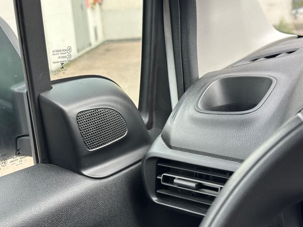 Proace FOURGON 1.5 MEDIUM 130 D-4D DYNAMIC AUTO PRIX TTC 2021 occasion 78240 Chambourcy