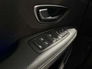 Sc&eacute;nic IV 1.7 dCi 16V EDC6 150 cv Bo&icirc;te auto INTENS 2019 occasion 85190 Venansault