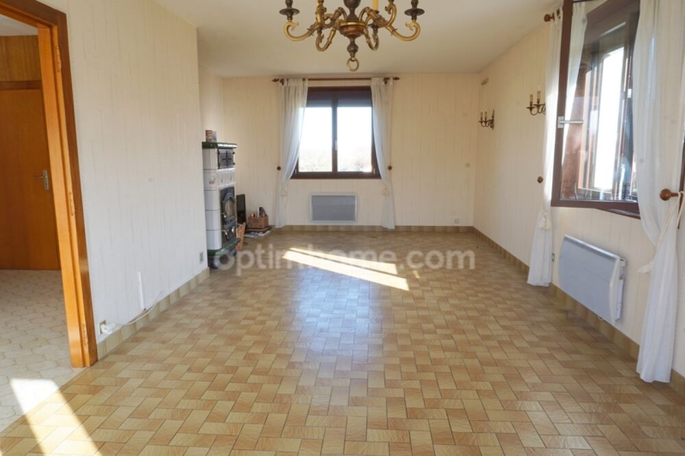 Maison de 155 m² à vendre en excellent état, 4 chambres, 6 pièces et spacieux garage