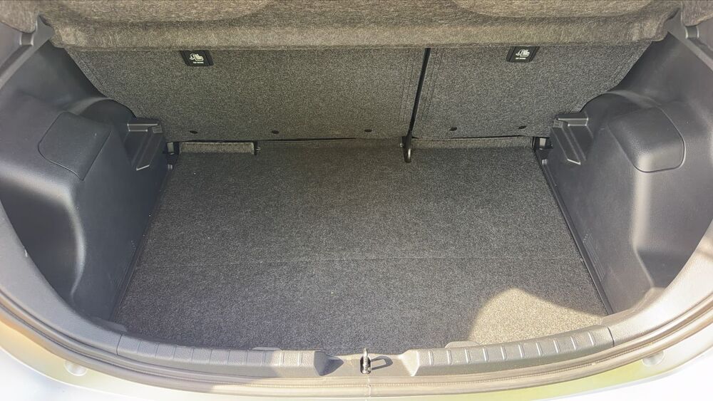 Yaris III 1.0 VVT-i 72 France Business - Entretien constructeur 2020 occasion 45000 Orleans