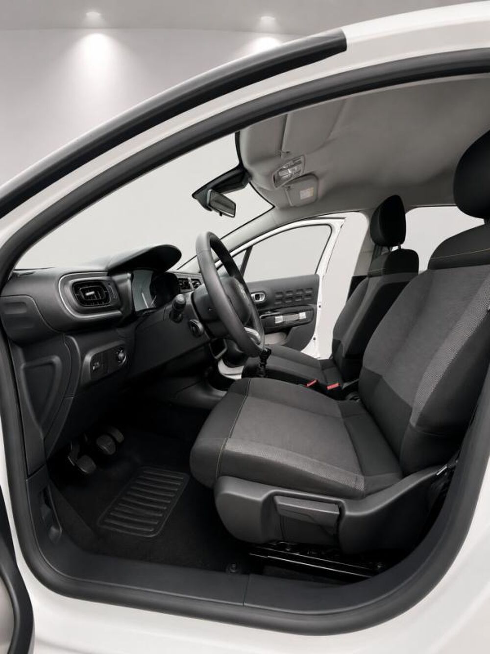 C3 1.5l B HDI 100cv Pack BUSINESS GPS/CLIGPS/CAMERA/CLIM idem 2 2023 occasion 60430 Abbecourt