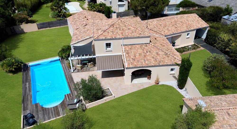 Maison 210m2, 6 pièces-3 garages (85)