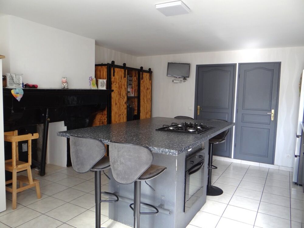 Vente Maison Maison à vendre 5 pièces  (52) Bologne