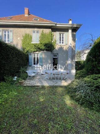  Maison � vendre 7 pi�ces 210 m�