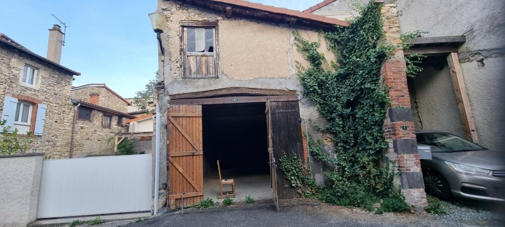 Vente Remise/Grange Grange à vendre CHAURIAT (63) Chauriat