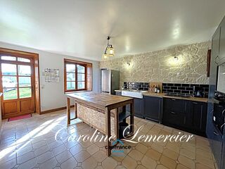  Maison � vendre 9 pi�ces 294 m�