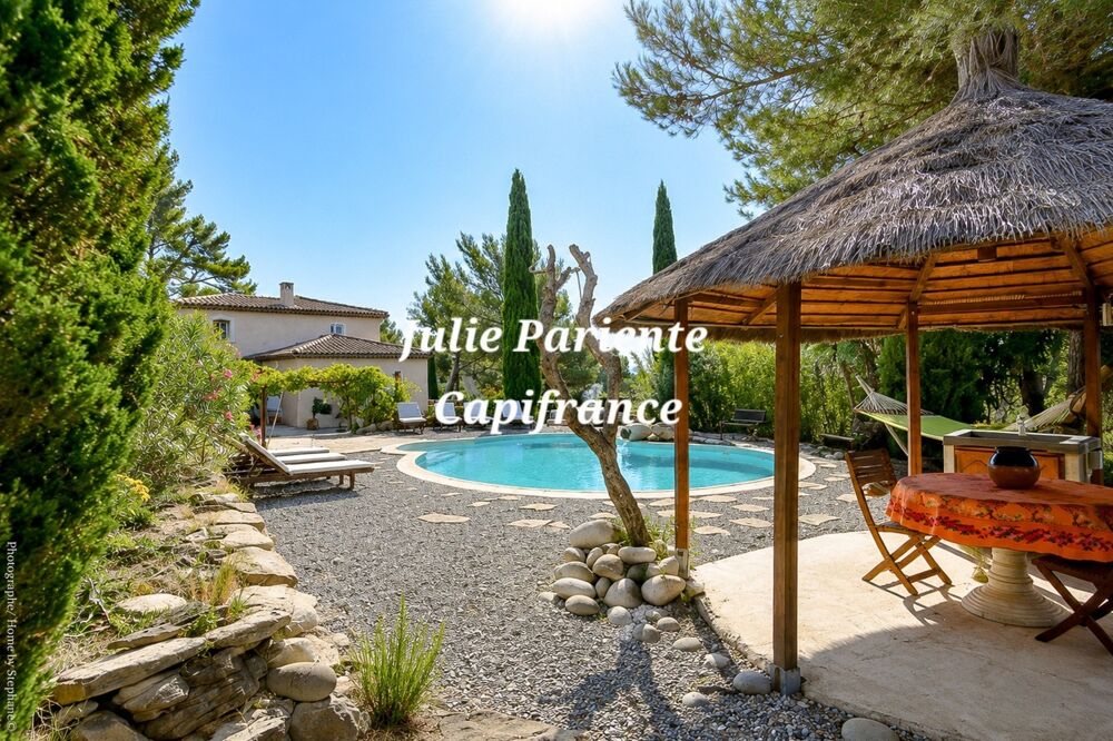 Vente Maison Maison à vendre 6 pièces LA CIOTAT (13)4000 M2 Terrain La ciotat