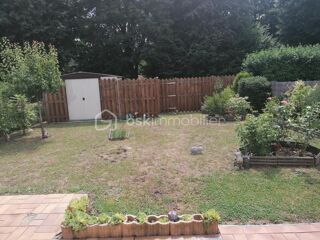  Duplex/triplex  vendre 4 pices 105 m