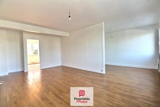  Appartement à louer 4 pièces 67 m²