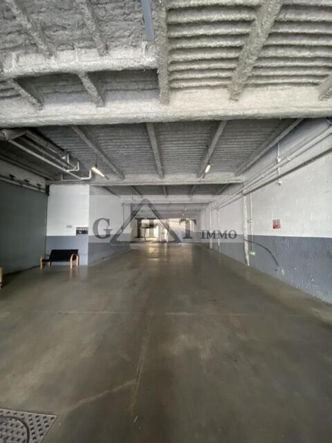 A LOUER ENTREPOT SAINT MAUR DES FOSSES 4875 94100 Saint maur des fosses