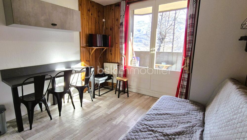 ? JOLI STUDIO 4 COUCHAGES  COIN CABINE  SEIGNUS DALLOS
