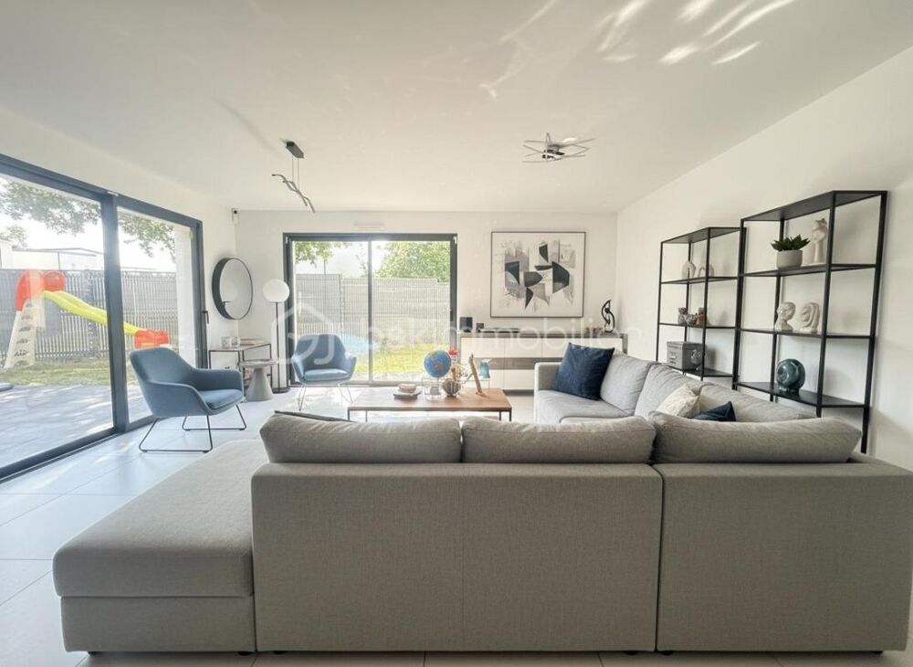 Vente Maison MAISON FAMILIALE DE 117 m², 4 CHAMBRES DONT UNE AU REZ-DE-CHAUSSÉE ! Montreuil le gast