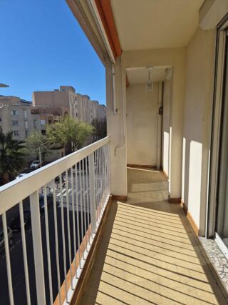  Appartement � vendre 4 pi�ces 97 m�