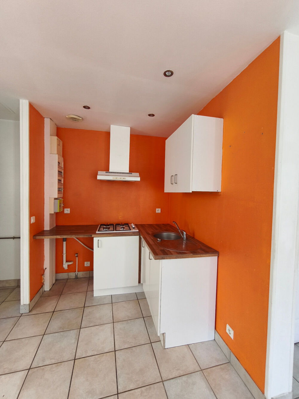 Vente Appartement Petite maison à vendre 2 pièces  SALLES SUR MER (17) Salles sur mer