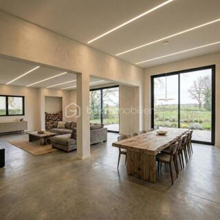  Maison � vendre 7 pi�ces 230 m�