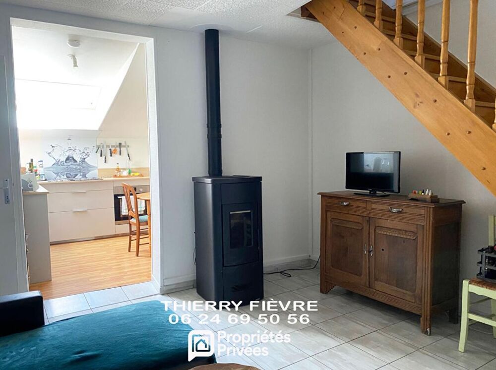Varrains - 49400 Maison ancienne rénovée de 3 pièces + garage
