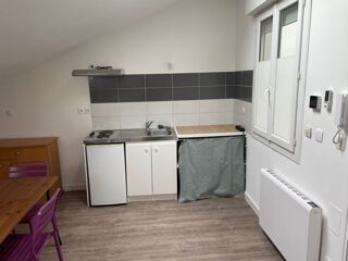  Appartement à louer 1 pièce 27 m²