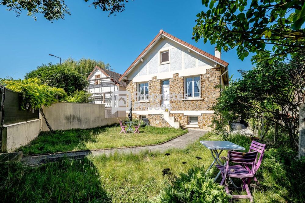 Vente Maison Maison familiale ensoleillée de 126m² habitable (161m² au sol) sur terrain de 294 m² à Cachan Cachan