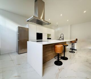  Appartement  vendre 4 pices 116 m