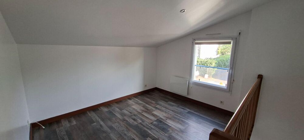 Location Appartement Appartement T2. 33.80 M².1ch .1 Mezzanine Le pallet