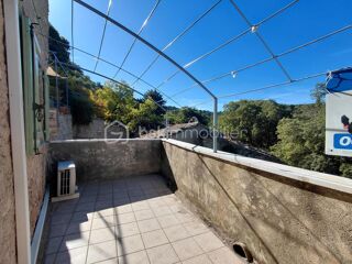  Immeuble à vendre 7 pièces 150 m²