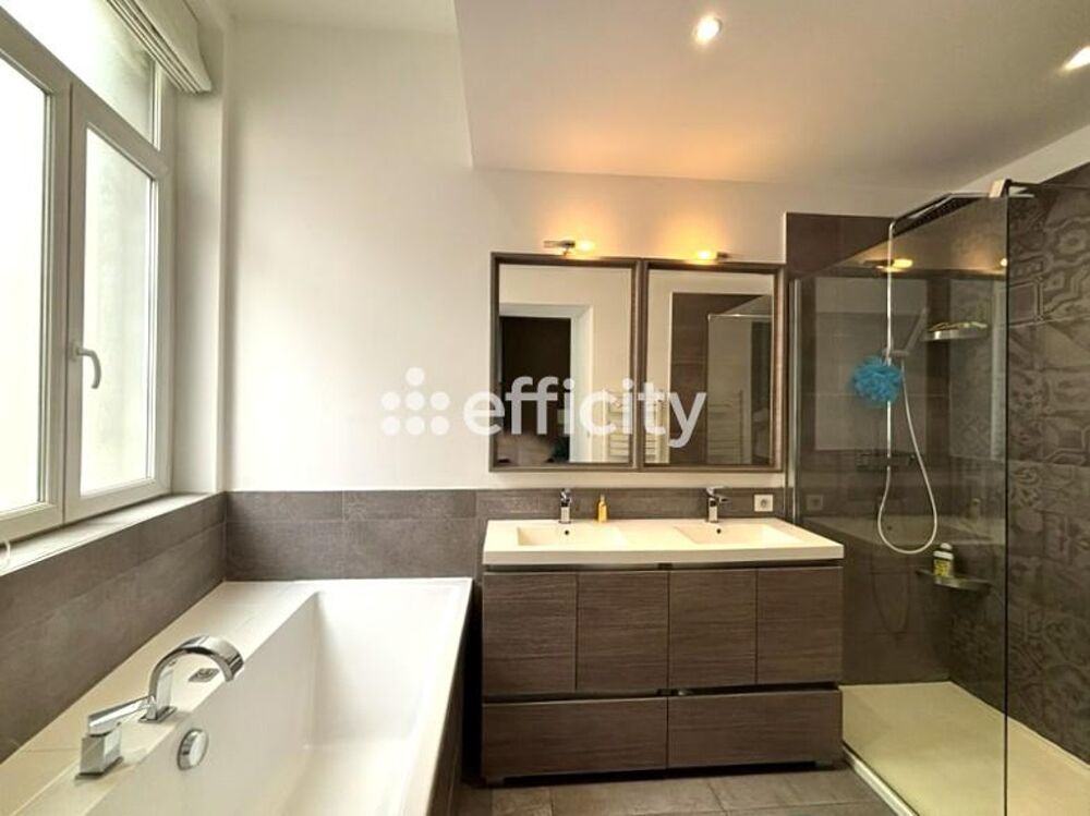 à vendre  Appartement Marseille 6