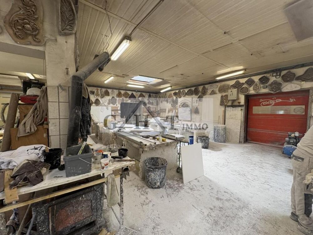   ENTREPOT A LOUER 694M² A OZOIR LA FERREIERE 