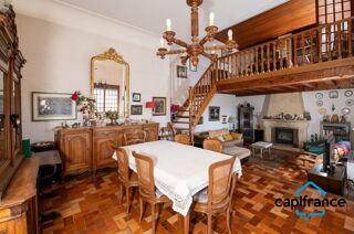  Villa  vendre 7 pices 213 m
