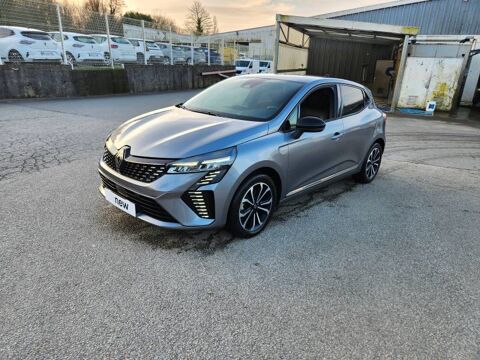 Renault Clio E-Tech full hybrid 145 Techno 2023 occasion Morlaix 29600