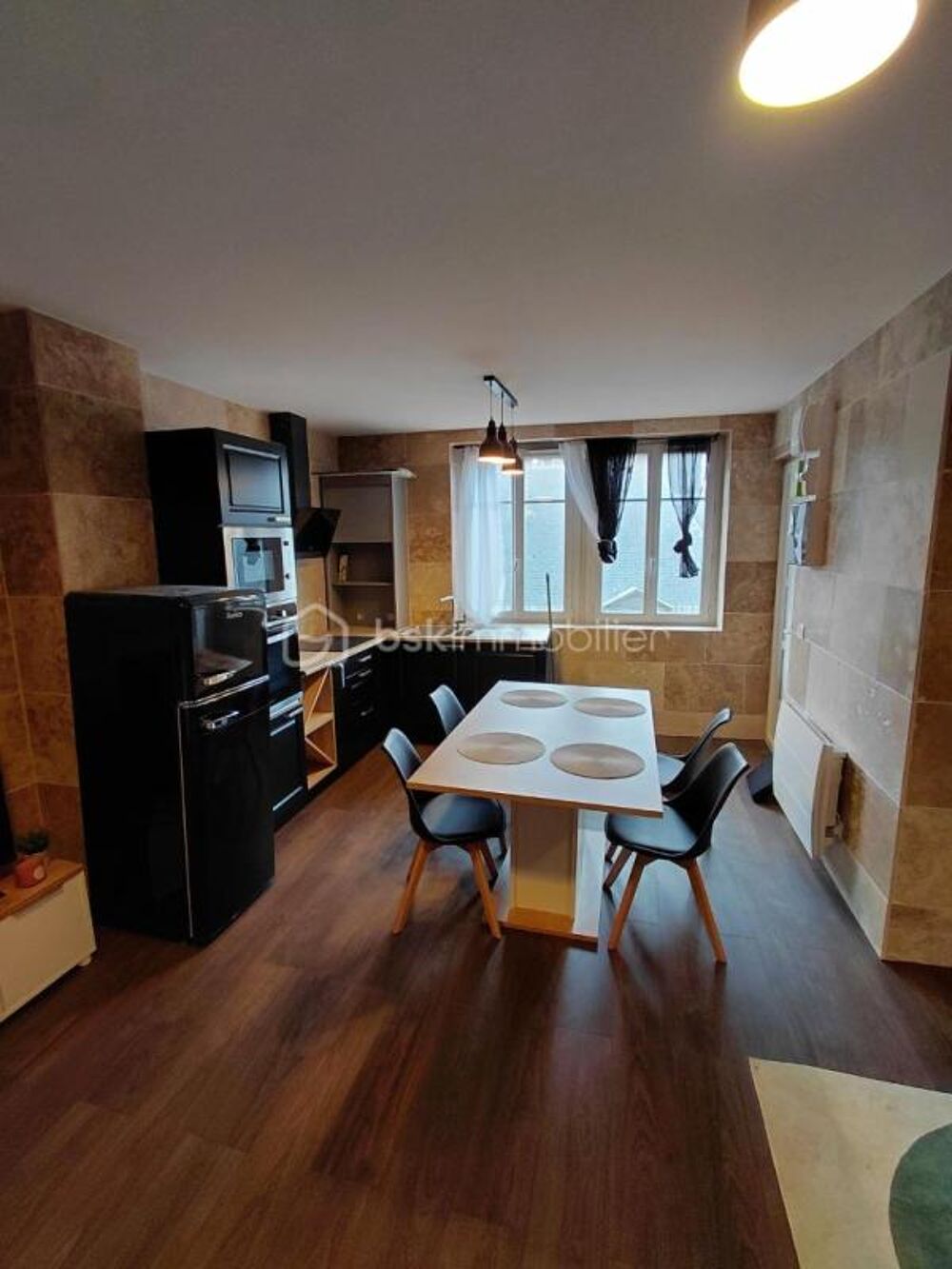 Très Beau 2 pièces entièrement rénové