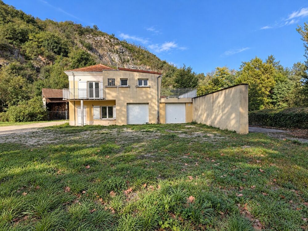Vente Maison SAINT-BARTHÉLEMY-DE-VALS (26) – MAISON AMÉNAGÉE EN DEUX APPARTEMENTS – TERRAIN D'ENVIRON 7 000 M² Saint barthelemy de vals