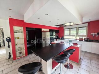  Maison à vendre 8 pièces 241 m²