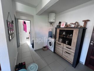  Duplex/triplex  vendre 2 pices 79 m