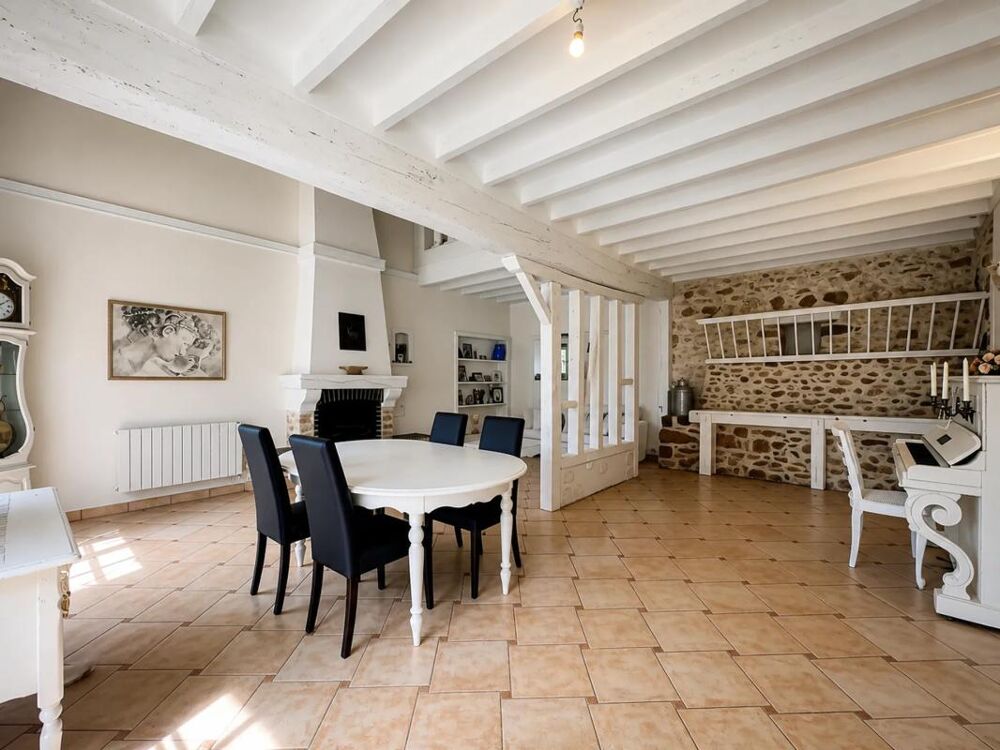 Vente Maison Maison de 6 pièces 180 m² 7mn de Donnemarie Dontilly Vimpelles