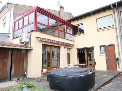   BERTRANGE - MAISON DE 155 M AVEC 4 CHAMBRES, GARAGE ET JARDIN ! FORT POTENTIEL ! Maison - 6 pice(s) - 155 m