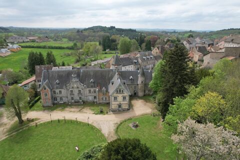 Dpt Creuse (23), à vendre proche d'Aubusson, château de 16 pièces - Terrain 1ha1617 997500 Crocq (23260)